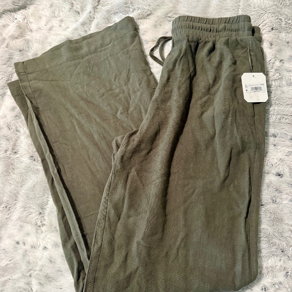 Altar’s State linen pants